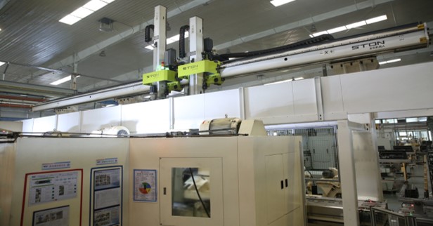 A Company's WP9 Heavy-Duty Truck Cylinder Body Rough Machining Production Line